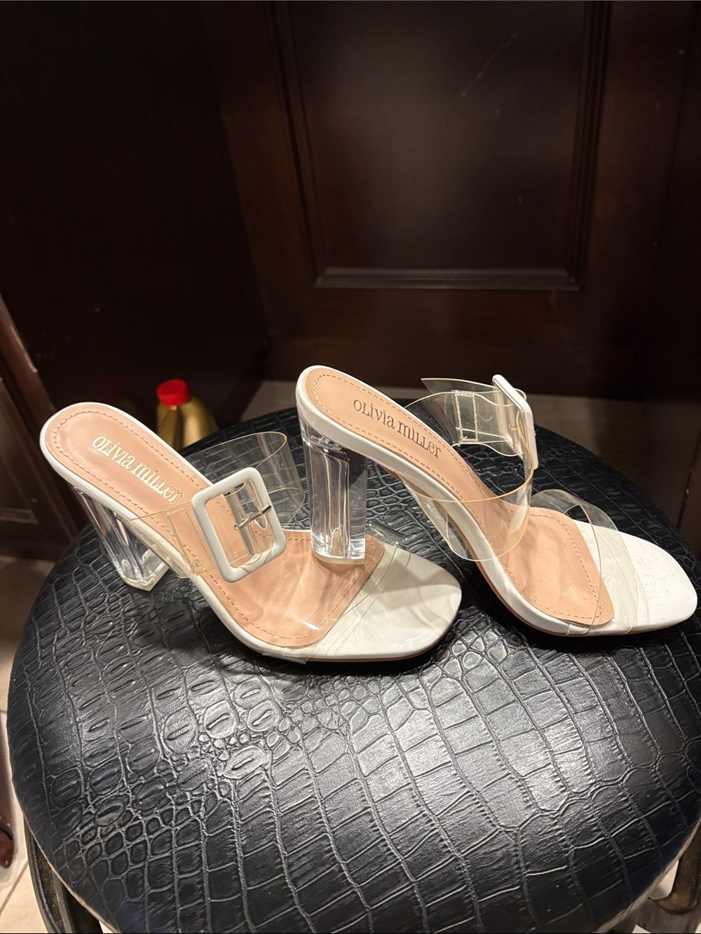 Heels - Picture 2 of 5